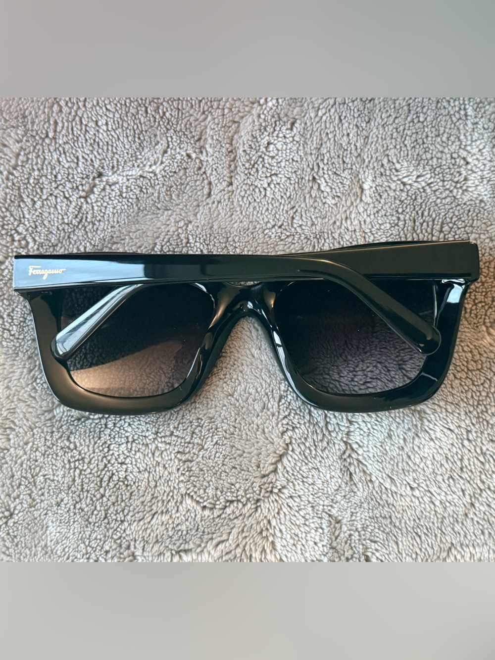 Salvatore Ferragamo Black Square Women’s Sunglasses- SF 955S - Picture 4 of 7